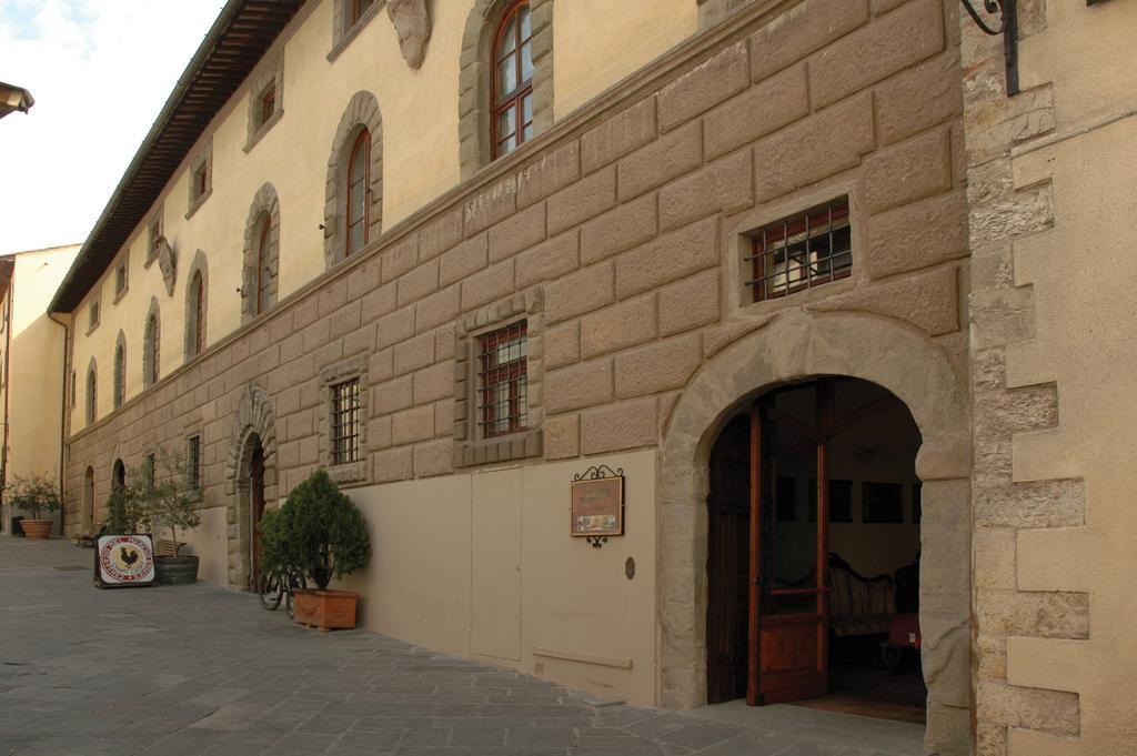 Hotel Palazzo Squarcialupi คาสเตลลินาอินเคียนติ ภายนอก รูปภาพ